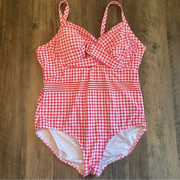 Draper James x Lands End • Pink Gingham Swimsuit • Size 20W - Picture 2 of 7